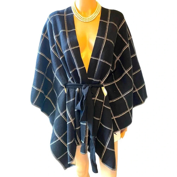 Tahari Supper Soft Stretch Cozy Casual Plaid Poncho Sweater Women One Size Fital - Picture 1 of 5